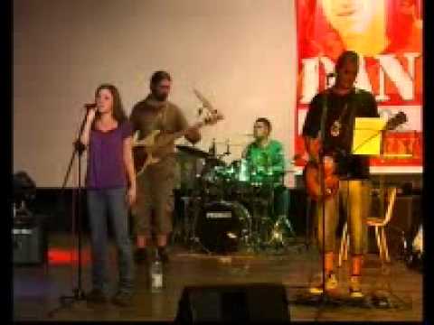JAZZWAH-Zasluzio si sve(live cover).wmv