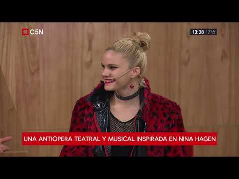 Tarde XTRA: Entrevista Karina K