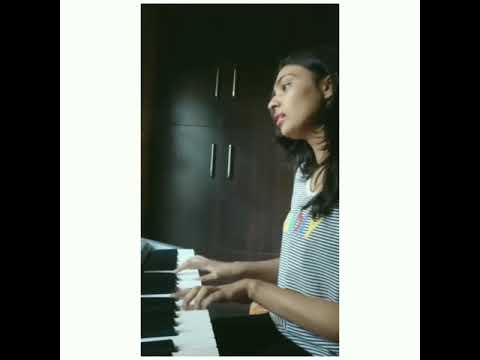 here the most soulful voice of 😎srishti chakraborty😎.   finalist of THE VOICE OF INDIA SHOW..