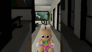 Na motoquinha ! 🛵 #roblox #fyy#shorts