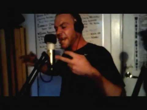 Fraksha & Diem & Flea Live StrictlyOZ Kiss FM 2012.wmv