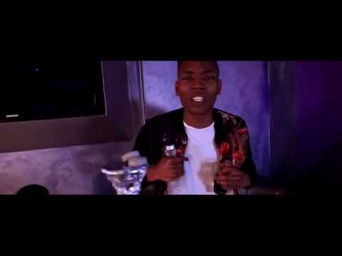 Tavv (RSG) - Praat met Tavv