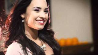 Demi Lovato-Work Of Art video