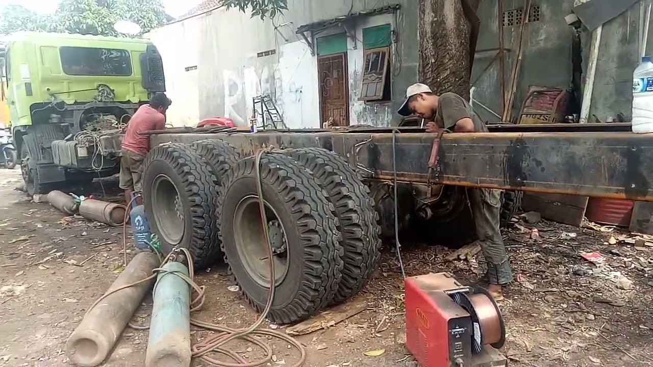 Video Proses Karoseri 1