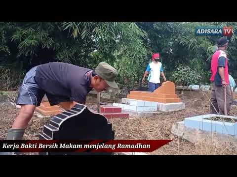 KERJA BAKTI BERSIH MAKAM DESA