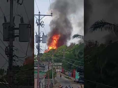 Explotan cilindros de gas en El Chuchango, San Carlos, Estado Cojedes, Venezuela!