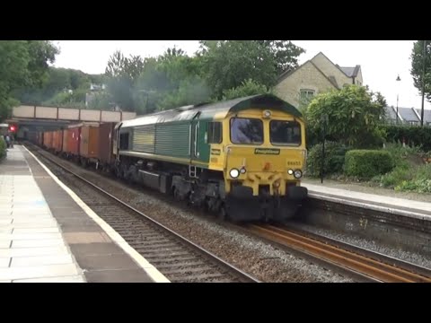 Freightliner 66555 Loaded Container Freight Train Passes Bradford on Avon 08/07/17