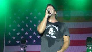 Billy Currington-Live-&quot;It Don&#39;t Hurt Like it Use to&quot;