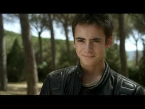 Andreu Rifé-fil de llum (polseres vermelles)