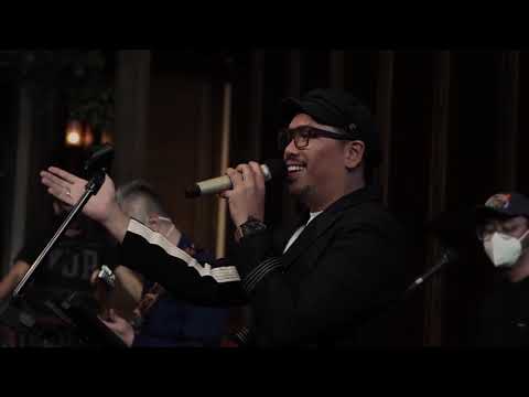 Dibalas Dengan Dusta - Sammy S. Official live performance @ launching venue