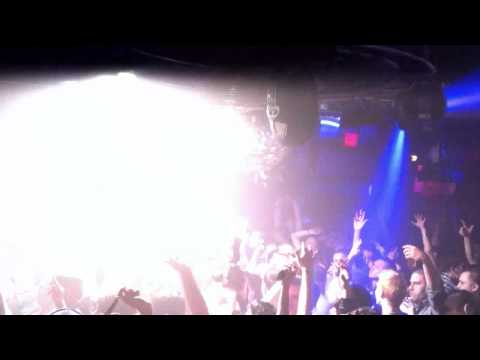 Thomas Gold @ Bliss - 3 Wheres Your Head At (ID Bootleg)