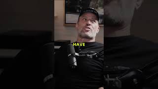 Lending a Helping Hand | Tony Robbins