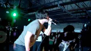 Dance Gavin Dance - Me and Zoloft get along just fine (Live)