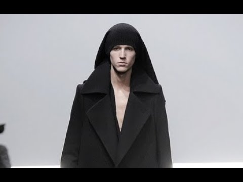 RICK OWENS Fall 2009/2010 Menswear Paris - Fashion Channel