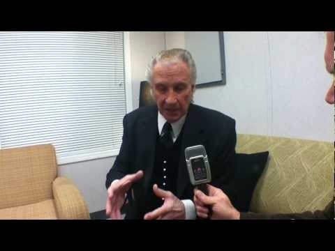 Bill Medley talks with Saturday Night Blues host, Holger Petersen. Full interview.