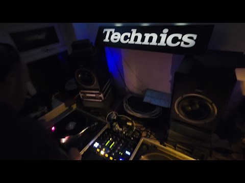 1 hour  DNB  + mega vinyl mix (drum n bass)
