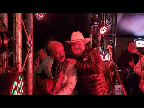 Beto Zapata y Hermanos Barrón 