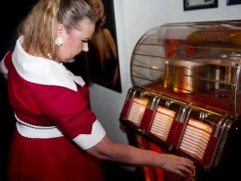 Gummiboll  -  Johnny Waard