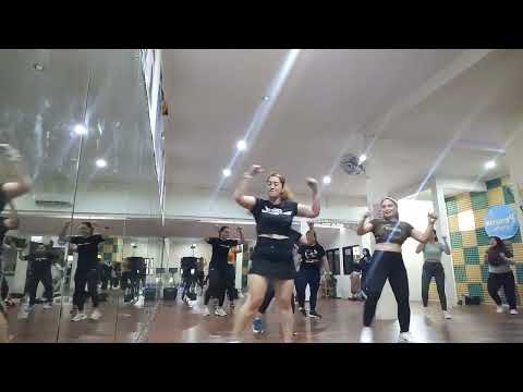 arobic...pun...White Coach D🌸✌️