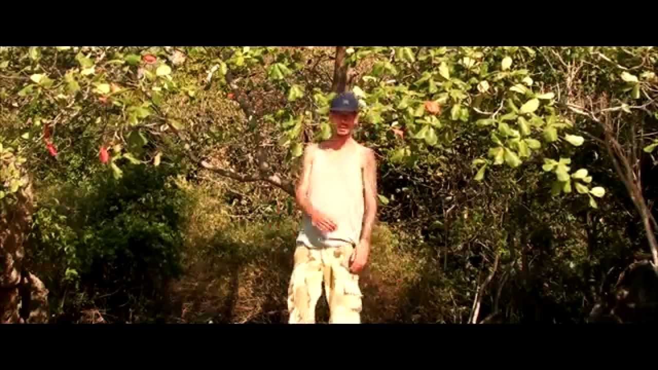 Emblem – ”Måste komma bort”