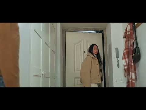 Andreas Kraemer presents AuraWave x Junk Project - Run (Official Video)