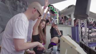 2 fans push the button with Above  Beyond at Beachclub