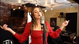 She Ain&#39;t Me (Live Acoustic) - Sophia Scott