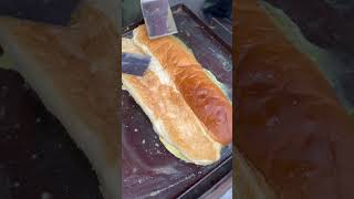 Download lagu ROTI BUAYA 28RIBU‼️ #kangreview #visitkuliner #streetfood #yukkulinerbareng #food #akademikuliner mp3