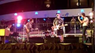 Richard Thompson with Dawes: &quot;The Calvary Cross&quot;, Cayamo music cruise, January 15, 2013
