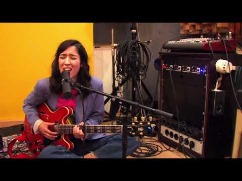 OSKA - Honeymoon Phase (live session)