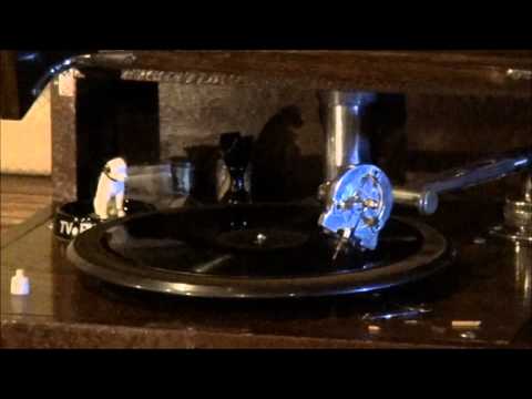 New Orleans Rhythm Kings; TIN ROOF BLUES