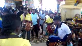 Download lagu sri naga kanni urumi melam jb segamat 2013 mp3