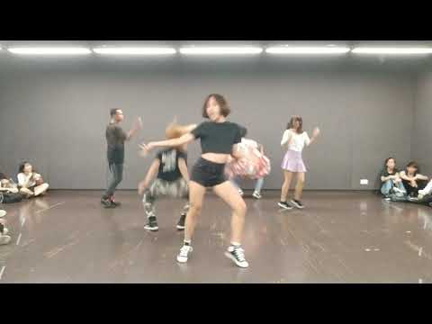 Kpop Dance Off Vol 99: HyunA - Roll Deep