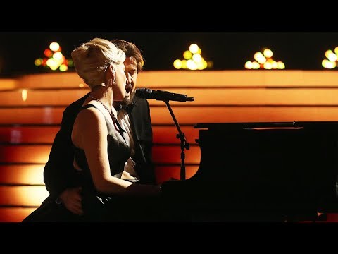 Rocio Madrid y Álex O'Dogherty imitan a Lady Gaga y Bradley Cooper en 'Shallow' - Tu Cara Me Suena