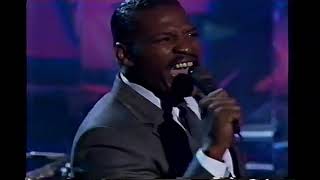 Alexander O'Neal live performance and interview with Arsenio Hall on the Late Show: 24th August 1987