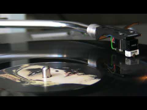 Deep House Music : Johannes Albert - Sascha Dive