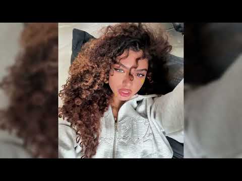 (FREE) 2000s R&B Type Beat "FLO" | RnB Instrumental 2025