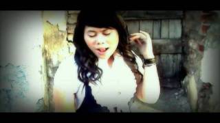 Download lagu Raja Dusta - Winny.mpg mp3