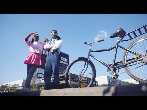 MuGaratia - BLACK MUTANDA (Official Music Video) ft. Chikk`Oz