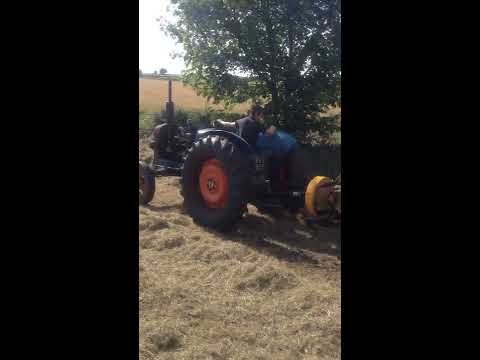 BL30 Bamfords baler working with fordson major