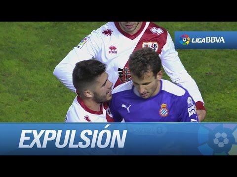 Expulsión de Stuani en el Rayo Vallecano - RCD Espanyol
