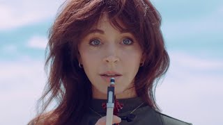 Download lagu Lindsey Stirling - Surrender mp3