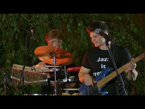 Cristian Chiaburu - Abstract (live at Artcor)