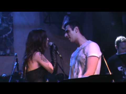 Eυριδίκη & Γιώργος Παπαδόπουλος - Μείνε @ Socalista