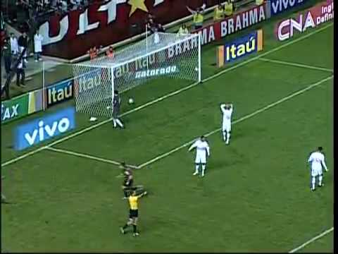 Atlético-PR 1x1 São Paulo - Gol Maikon Leite - Brasileirão 2010