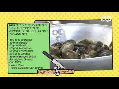 Sud656 - Che Preparo? - Tagliatelle con pesto e brodetto di vongole con bacche di Goji Italiano