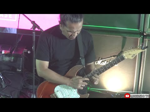 Ngeri Cabikan Gitar Pay Burman Saat Mainkan Melody Lagu Zealouz Band Tanpa Dirimu live Di Sarinah