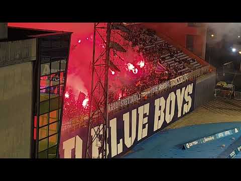 GNK Dinamo vs HNK Rijeka 1.11.2025 - Bakljada Bad Blue Boysa
