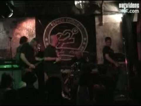 The Sophomore Effort ( Repetition - Brazil tour 2005 )