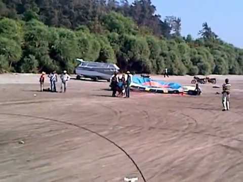 Neeta w/ T & T parasailing -16th Feb '13  Diveagaar Beach